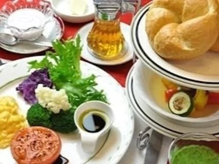 Dinner and breakfast plans